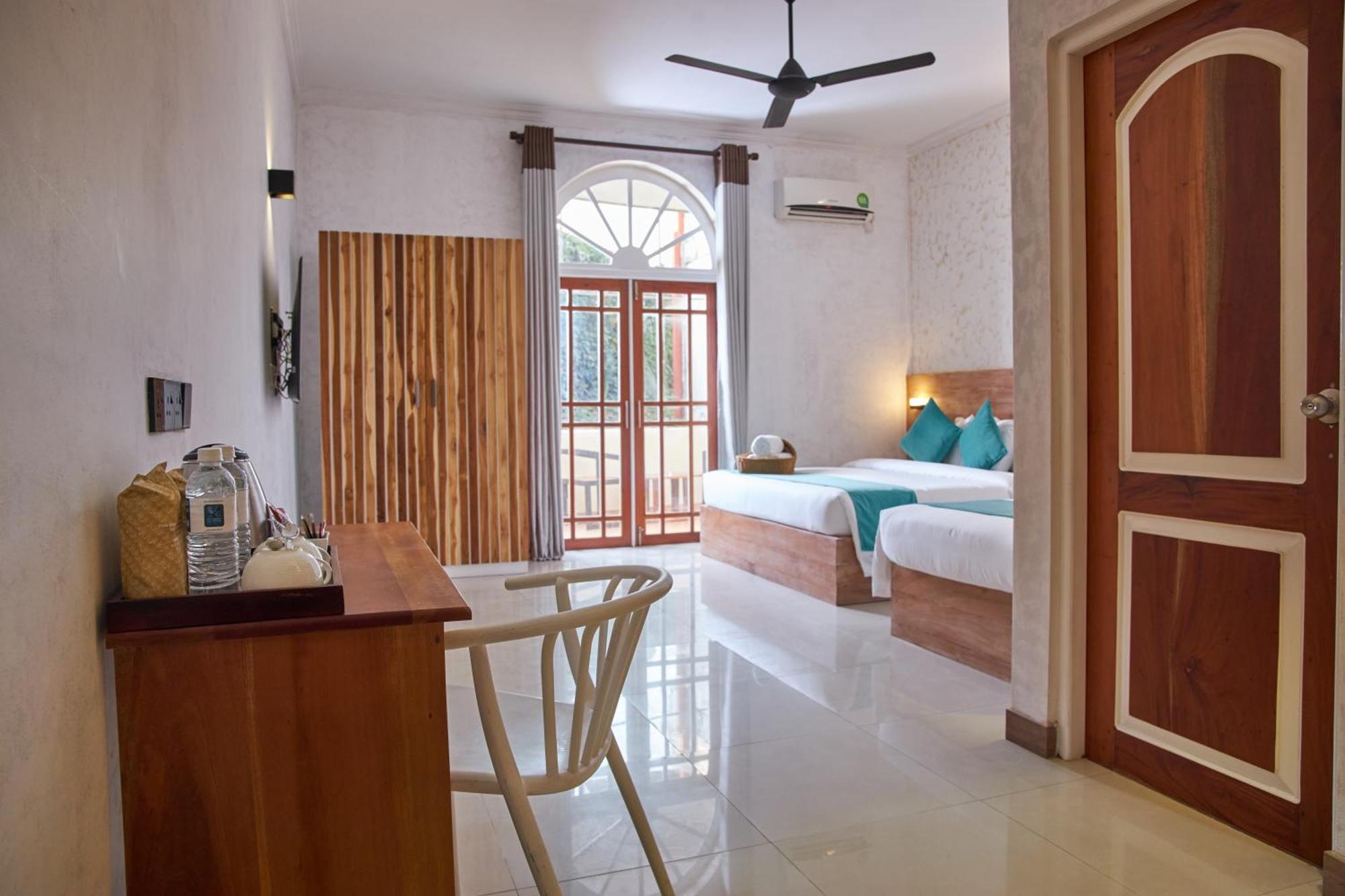 Sea Horse Hotel & Spa Negombo Exterior foto