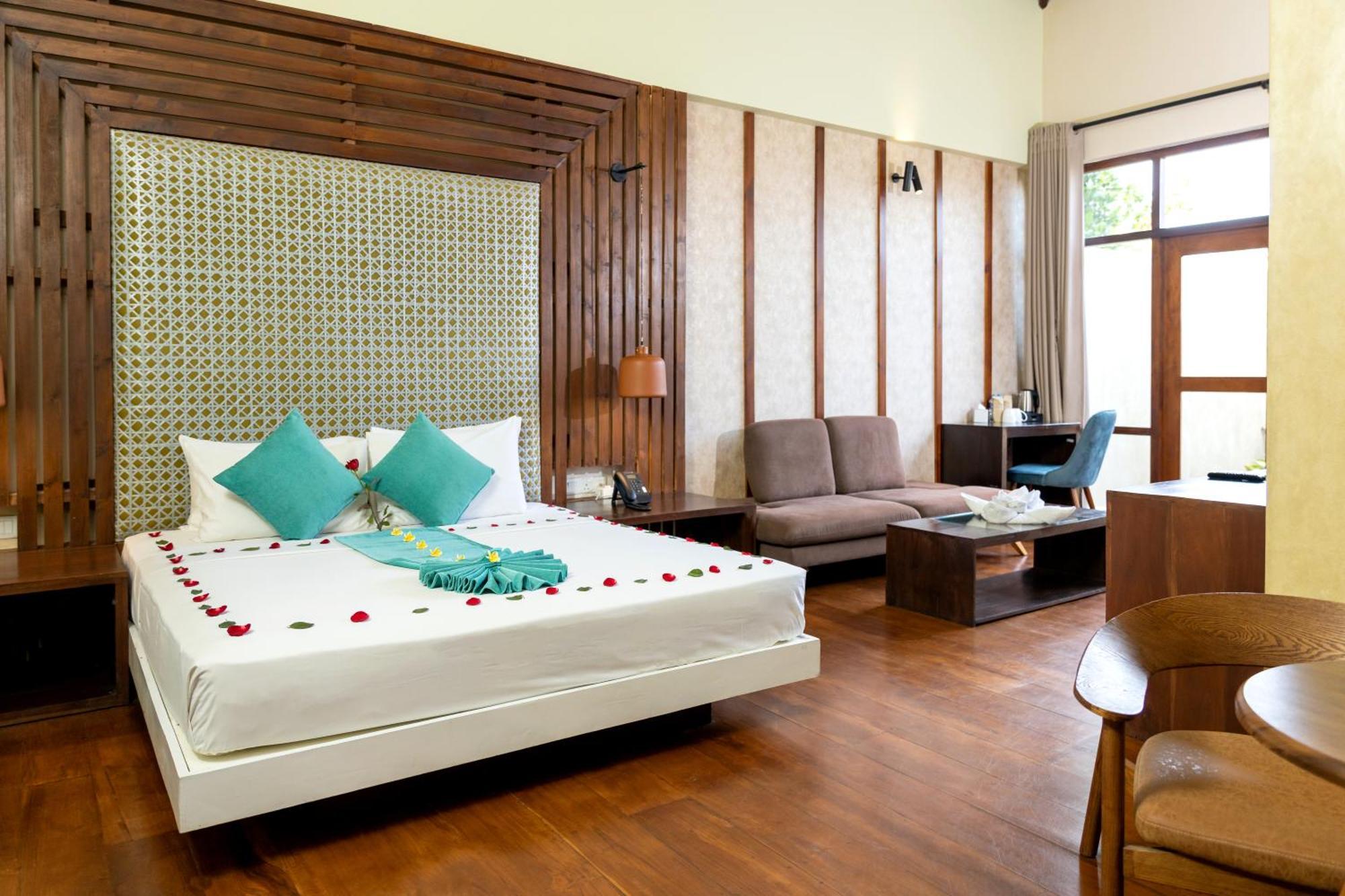 Sea Horse Hotel & Spa Negombo Exterior foto