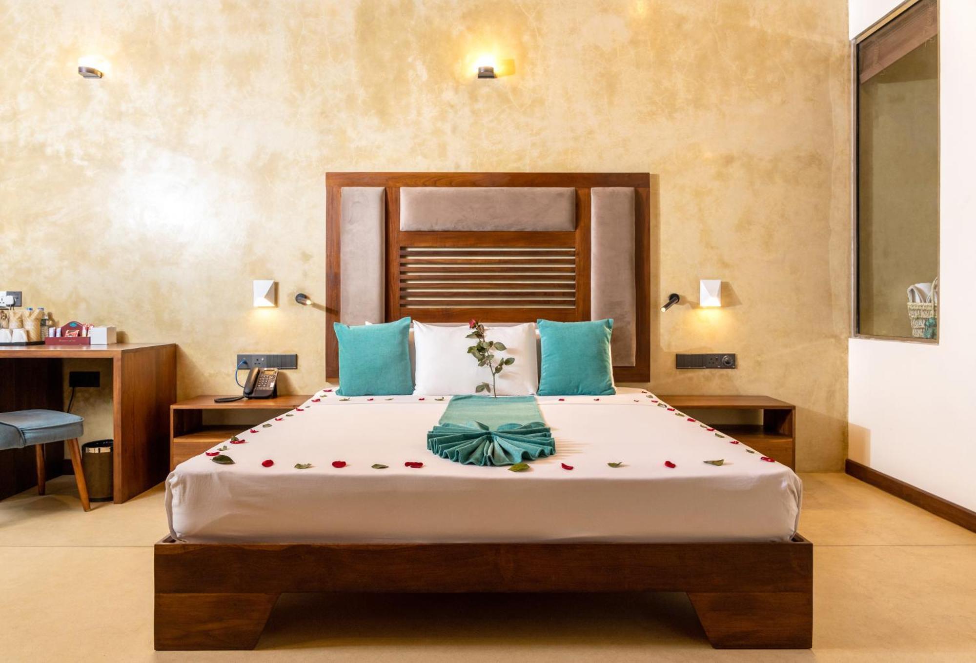 Sea Horse Hotel & Spa Negombo Exterior foto