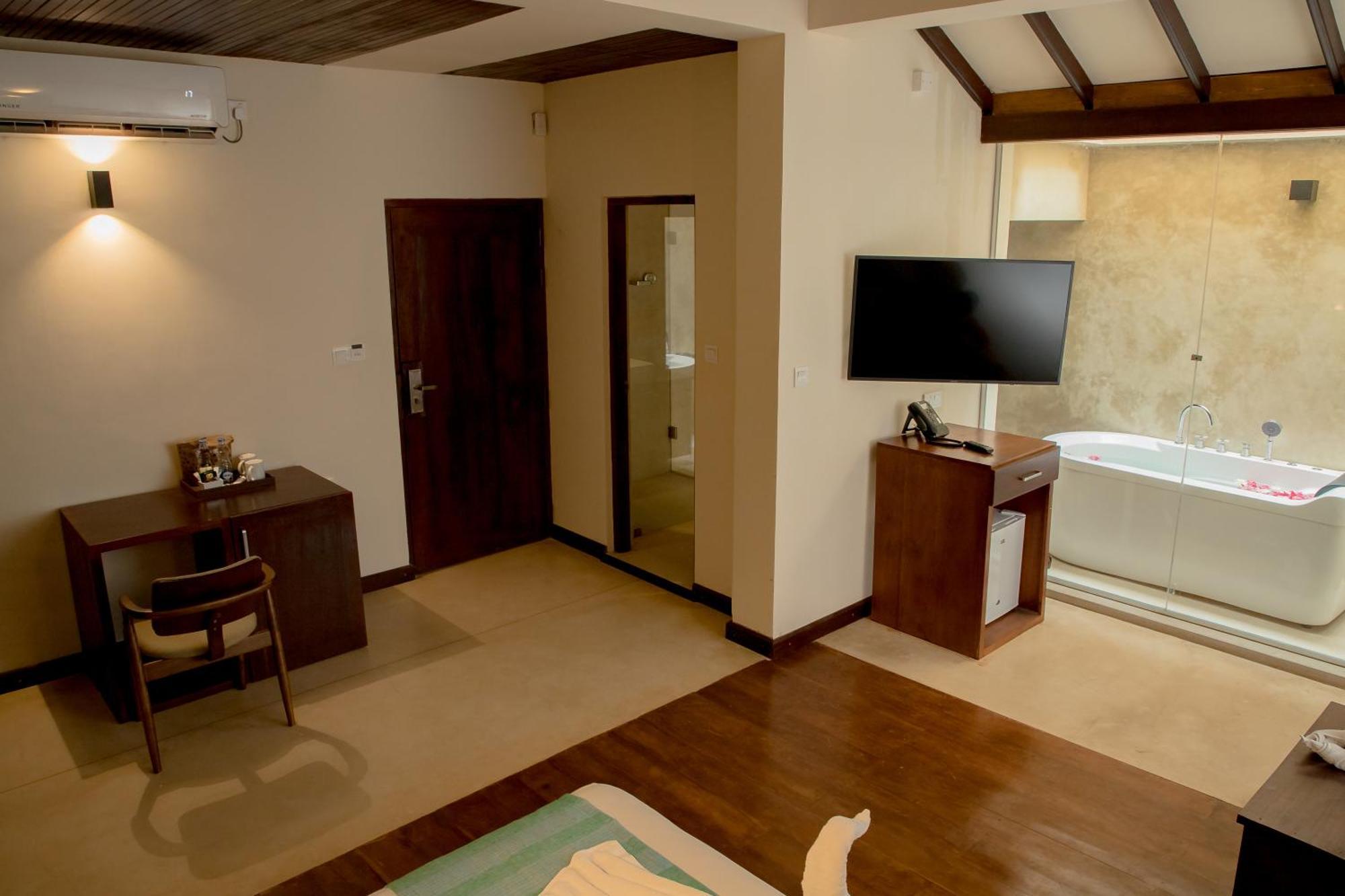 Sea Horse Hotel & Spa Negombo Exterior foto